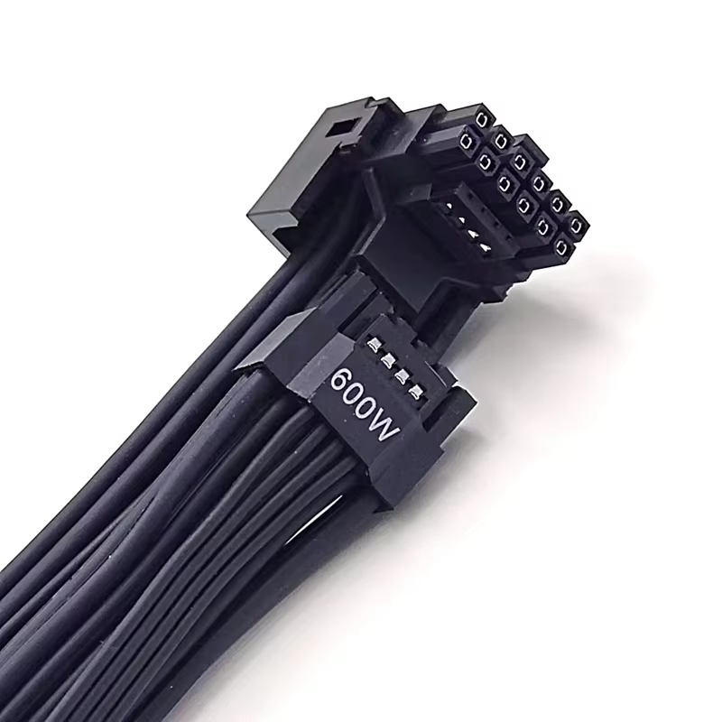 12+4Pin 转 16Pin PCIe 5.0 90° 12V-2x6 / 12VHPWR 显卡电源线