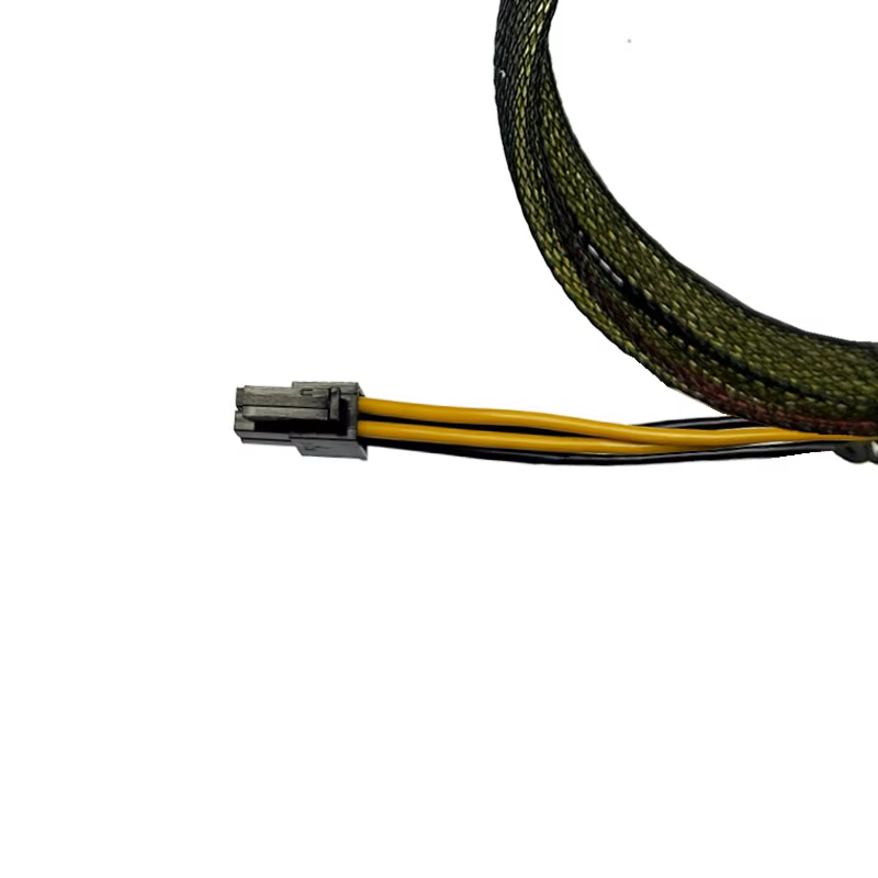 4P MCIO 8X PH3.0 4P PCIe 6.0 CEM 轉 MCIO 線纜組件